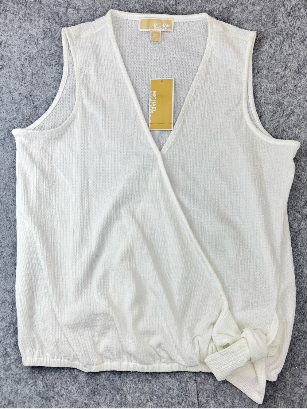 MICHAEL KORS Textured Sheer Tie Hem Hook and Eye Front Sleeveless Neckline Top